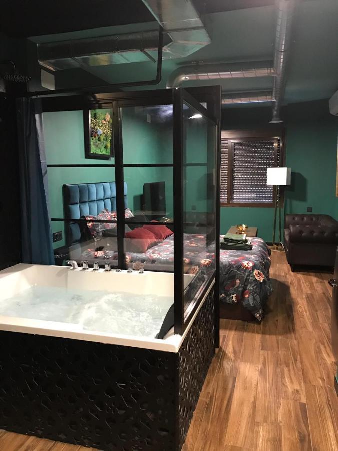 Sevilla Triana Jacuzzi Exteriör bild